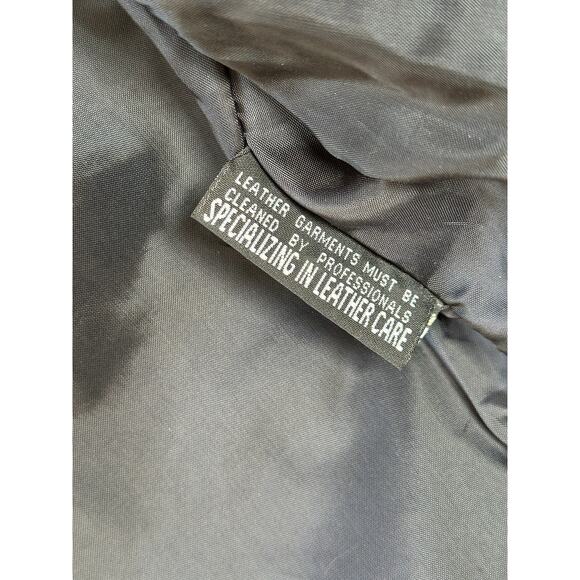 WILSONS Men's Large Leather Vest Button Up Moto Biker Style - Picture 12 of 12